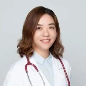 潘露茜_副本.jpg